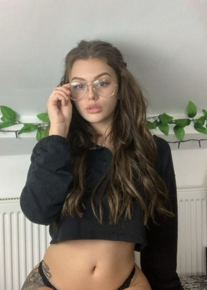 Индивидуалка Вика главное фото в городе Гатчина 